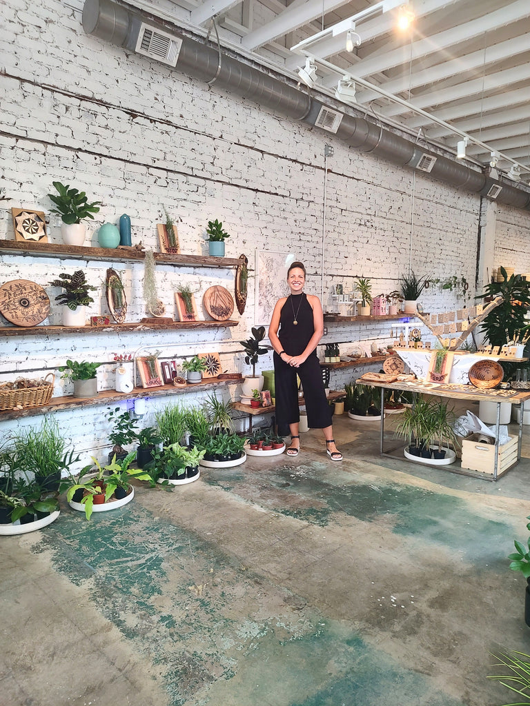 The Artist behind Nina Louisa Art